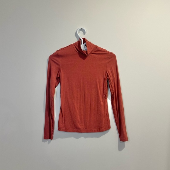 Frank & Oak Tops - Frank and Oak | The Essential Long Sleeve Mockneck in dark coral sustainable